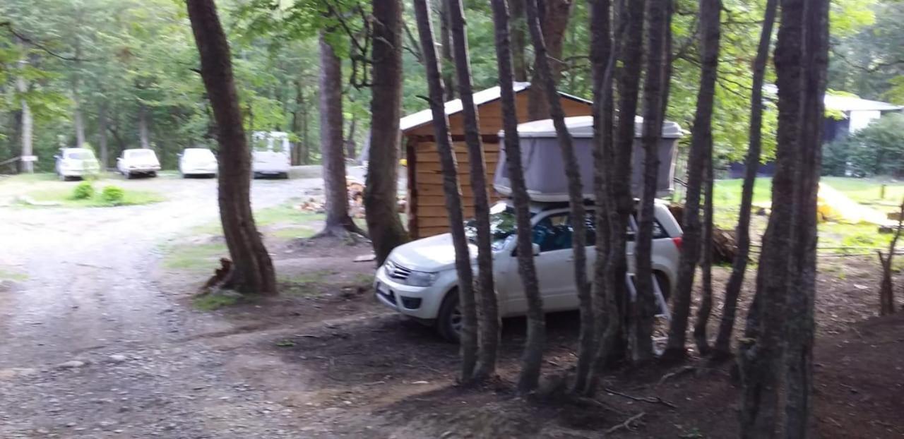 Camping La Encantada Ushuaia Bagian luar foto